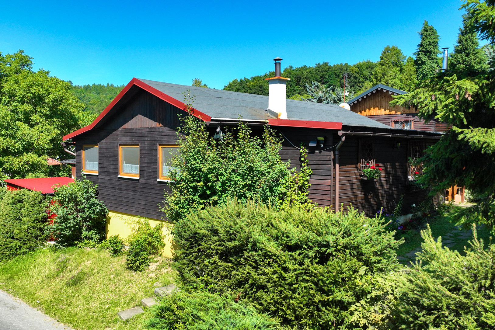 REZERVOVANÉ 4-izbová chata, 74m2, Počúvadlo Jazero - Banská Štiavnica