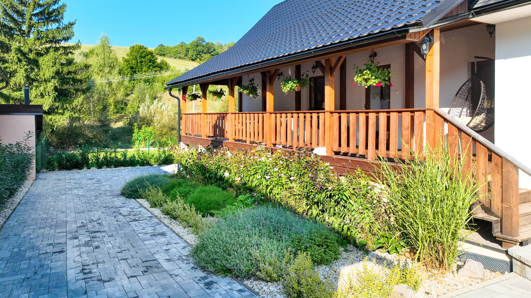 Zrekonštruovaný rodinný dom s terasou v obci Svätý Anton