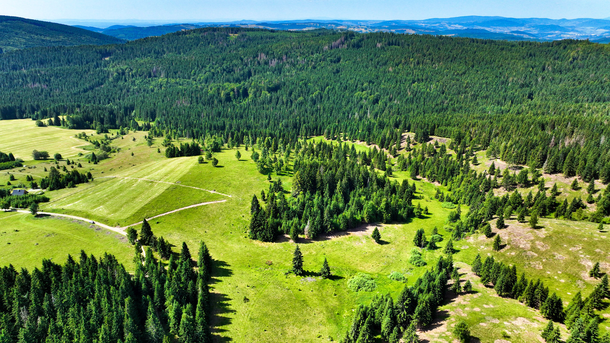 Stavebný pozemok 2.2ha v krásnom prostredí, Látky okr. Detva
