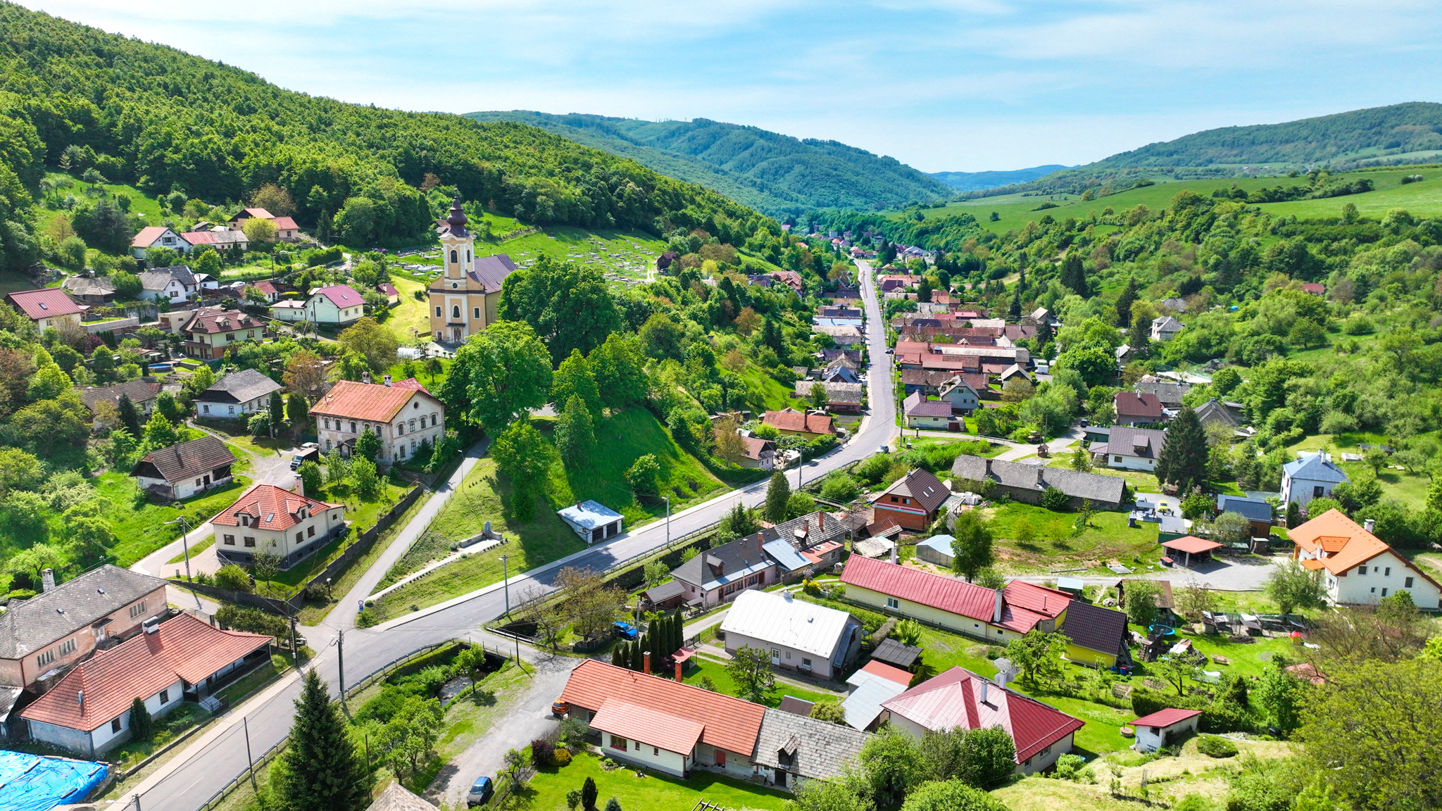 Obývateľný vidiecky dom, chalupa s pozemkom 500m2 Svätý Anton