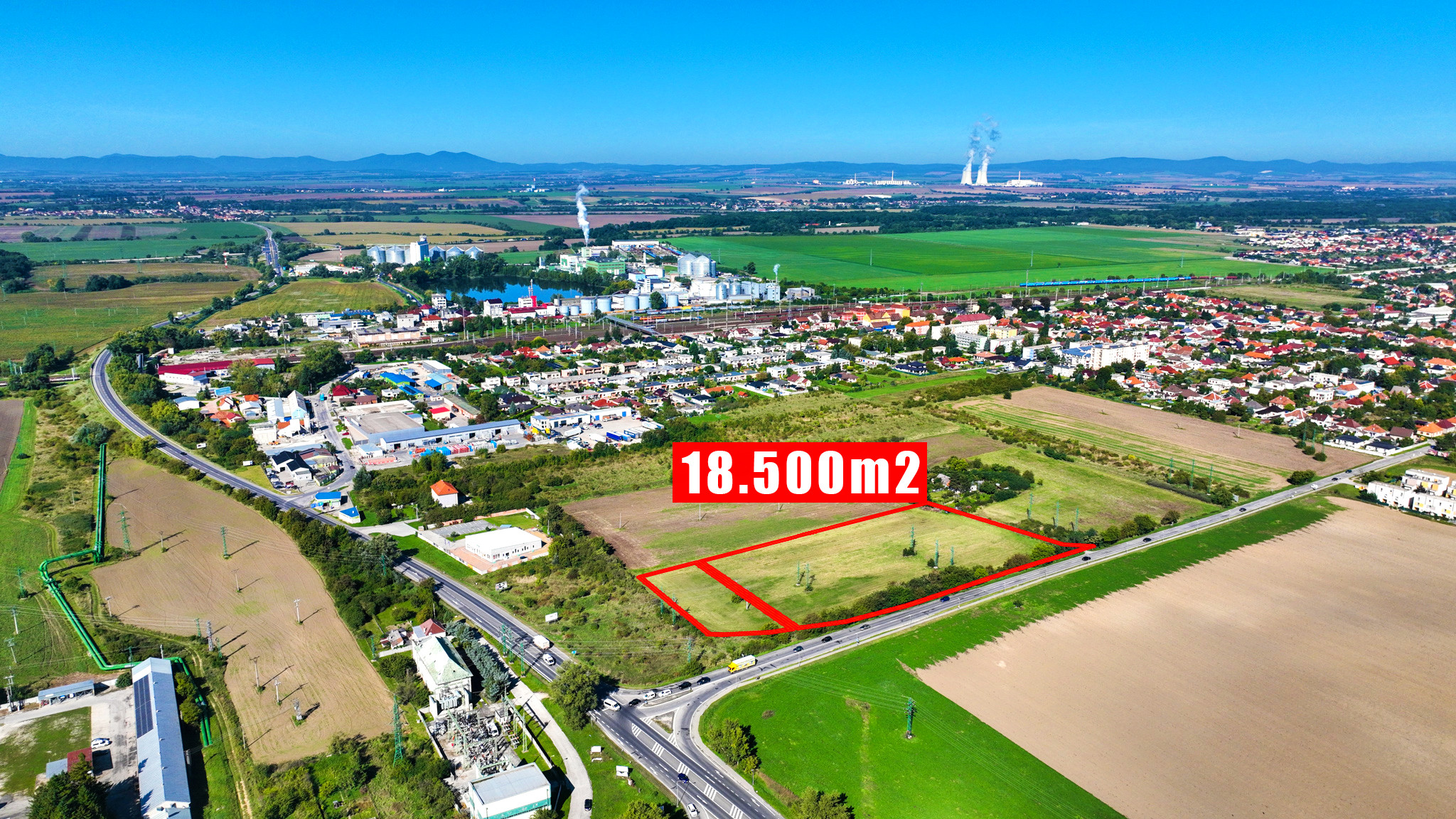 18 500m2 pozemok pre výstavbu rodinných domov, Leopoldov