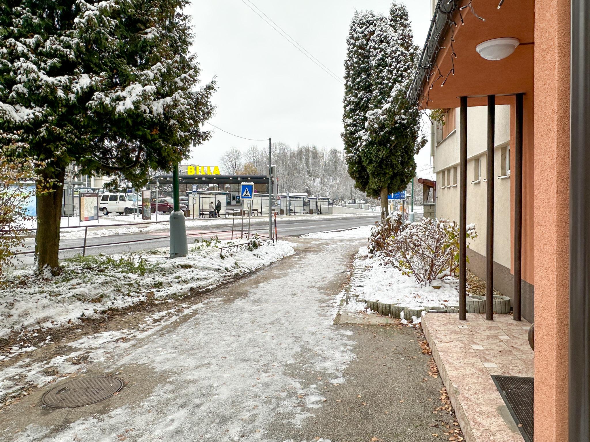Prenájom 2-izbového bytu, Banská Štiavnica – Križovatka