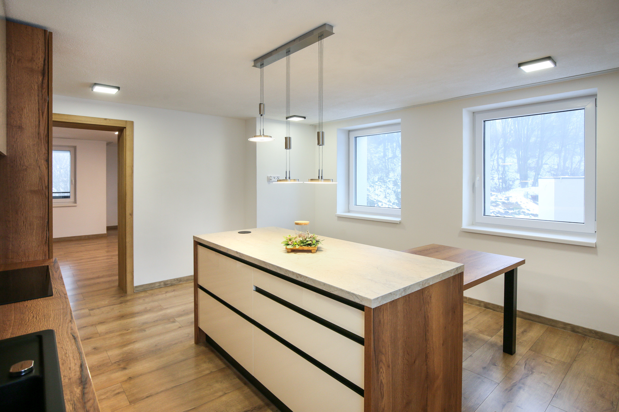 PRENÁJOM 2-izbový priestranný byt, 70m2, Banská Štiavnica