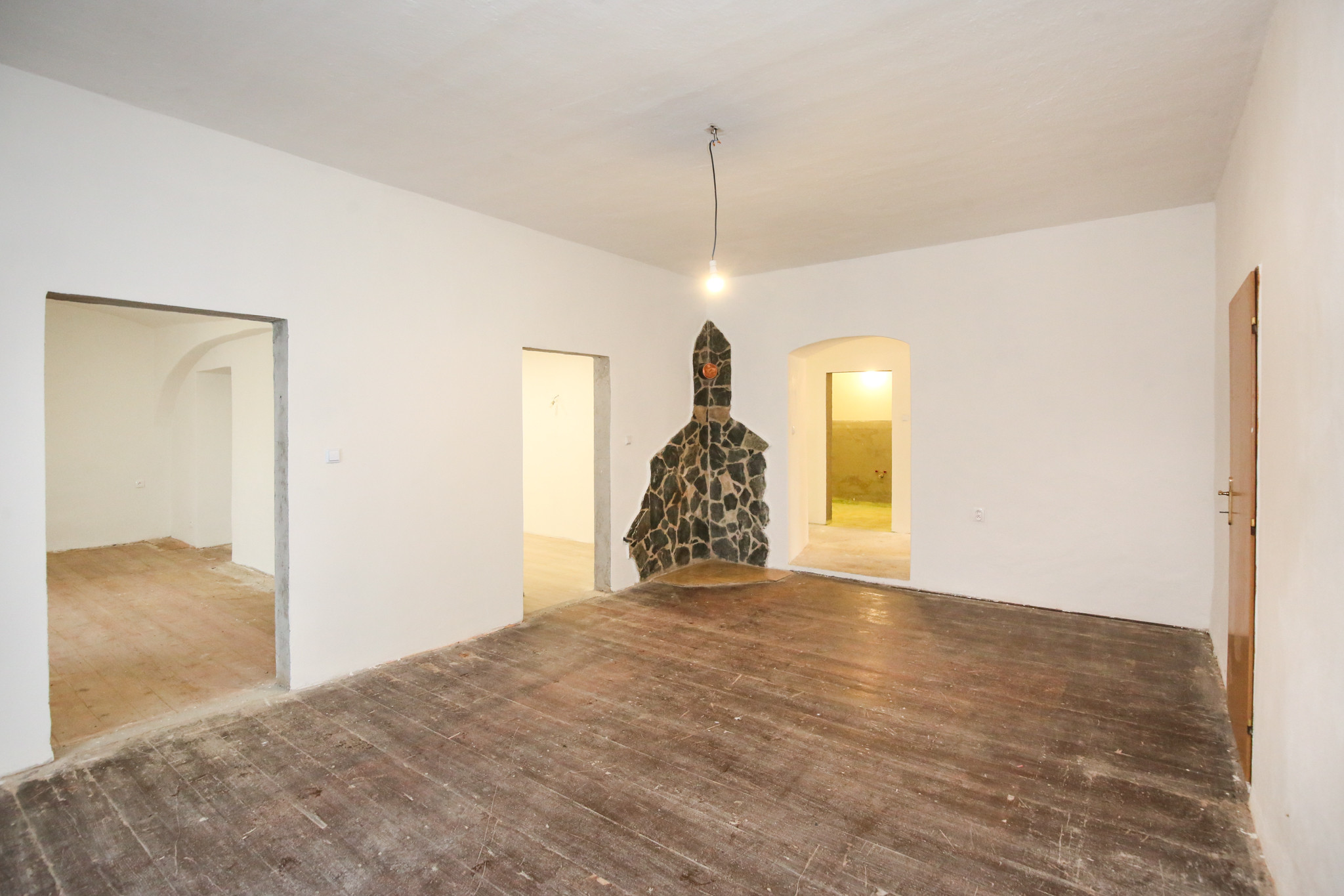 3-izbový priestranný byt o veľkosti 100m2, Štiavnické Bane