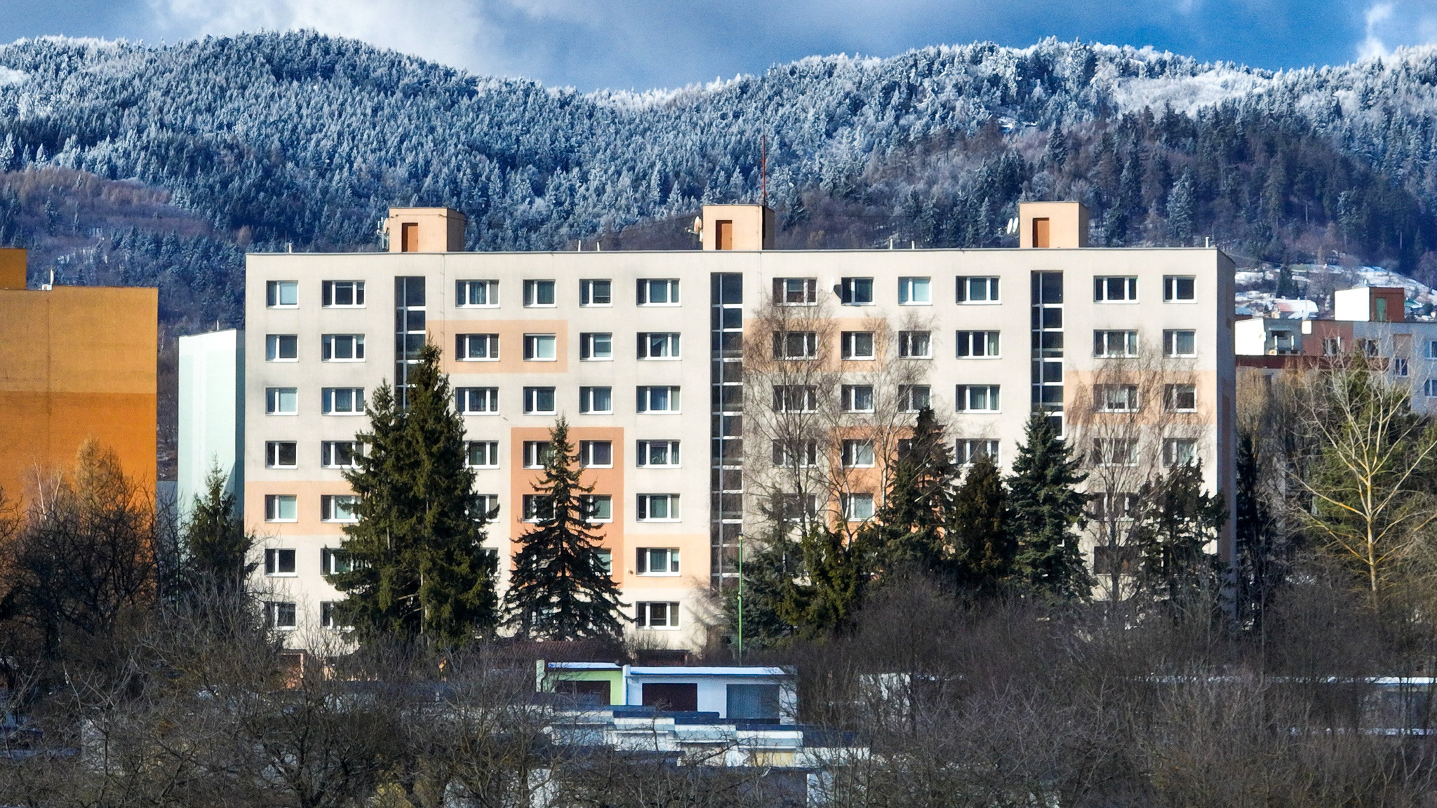 4 izbový byt v pôvodnom stave, 83m2, Banská Štiavnica