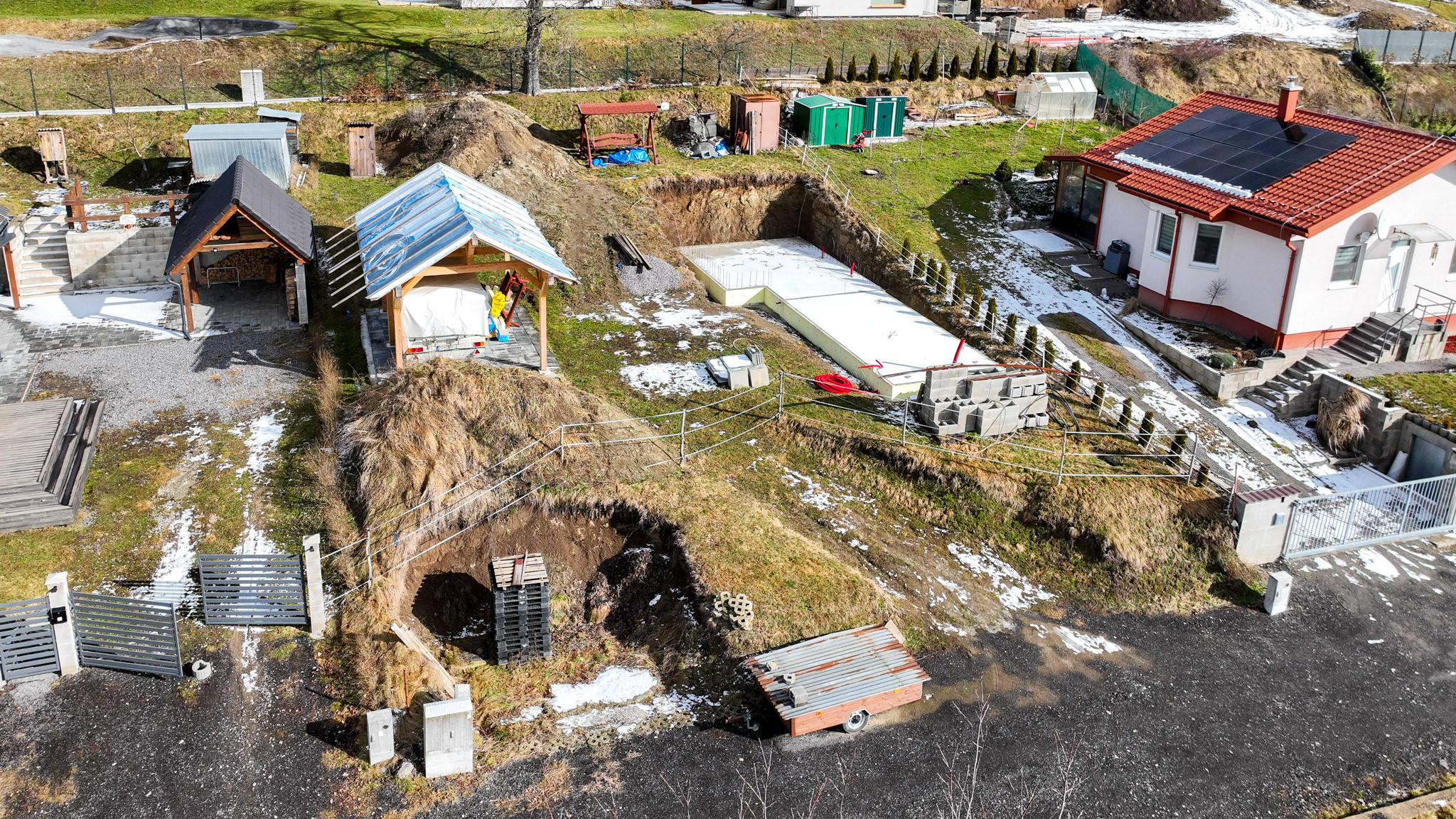 Stavebný pozemok pre rekreačnú chatu 200m od jazera Banský Studenec