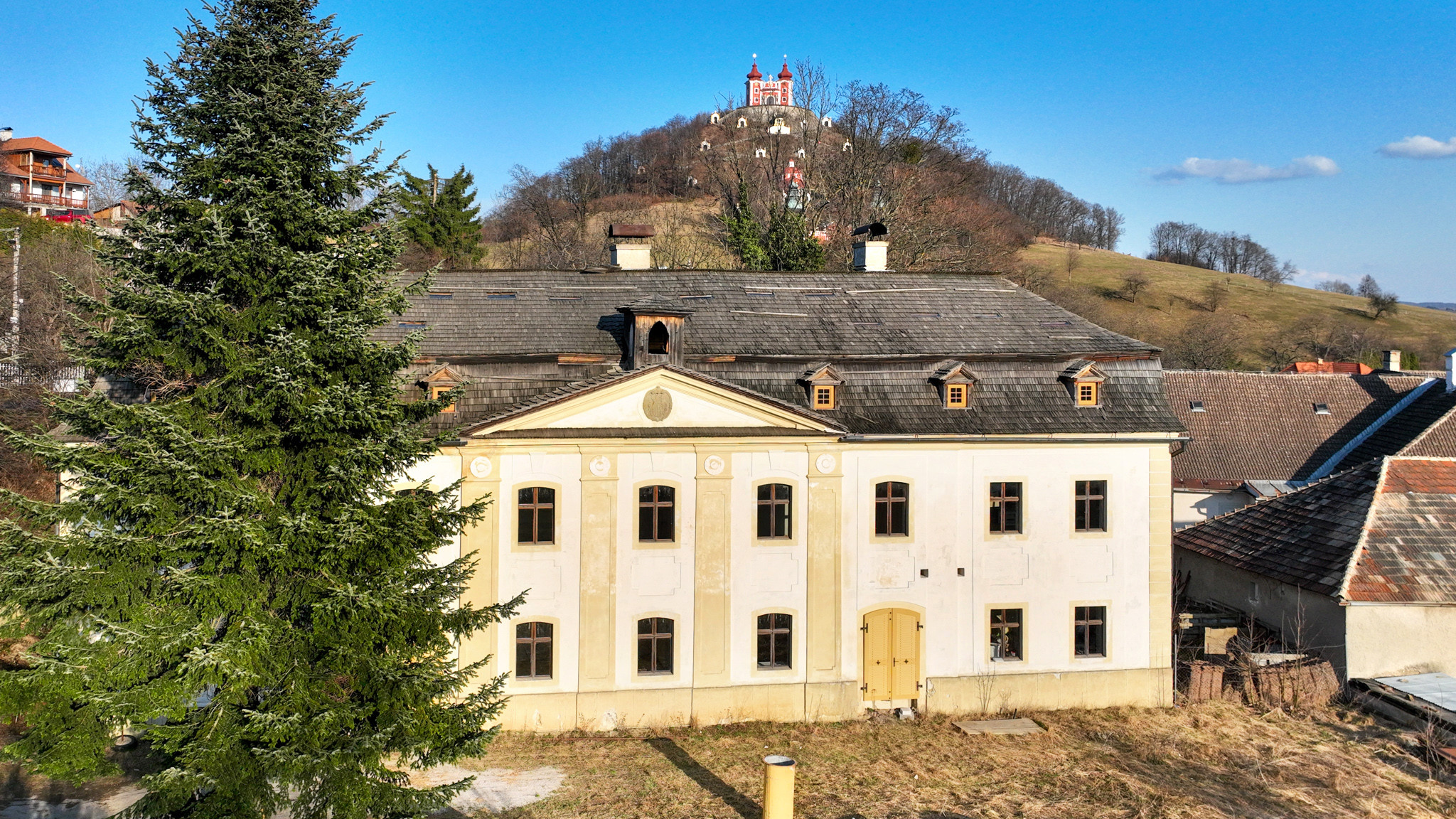 Zrekonštruované a zariadené byty pod Kalváriou, Banská Štiavnica