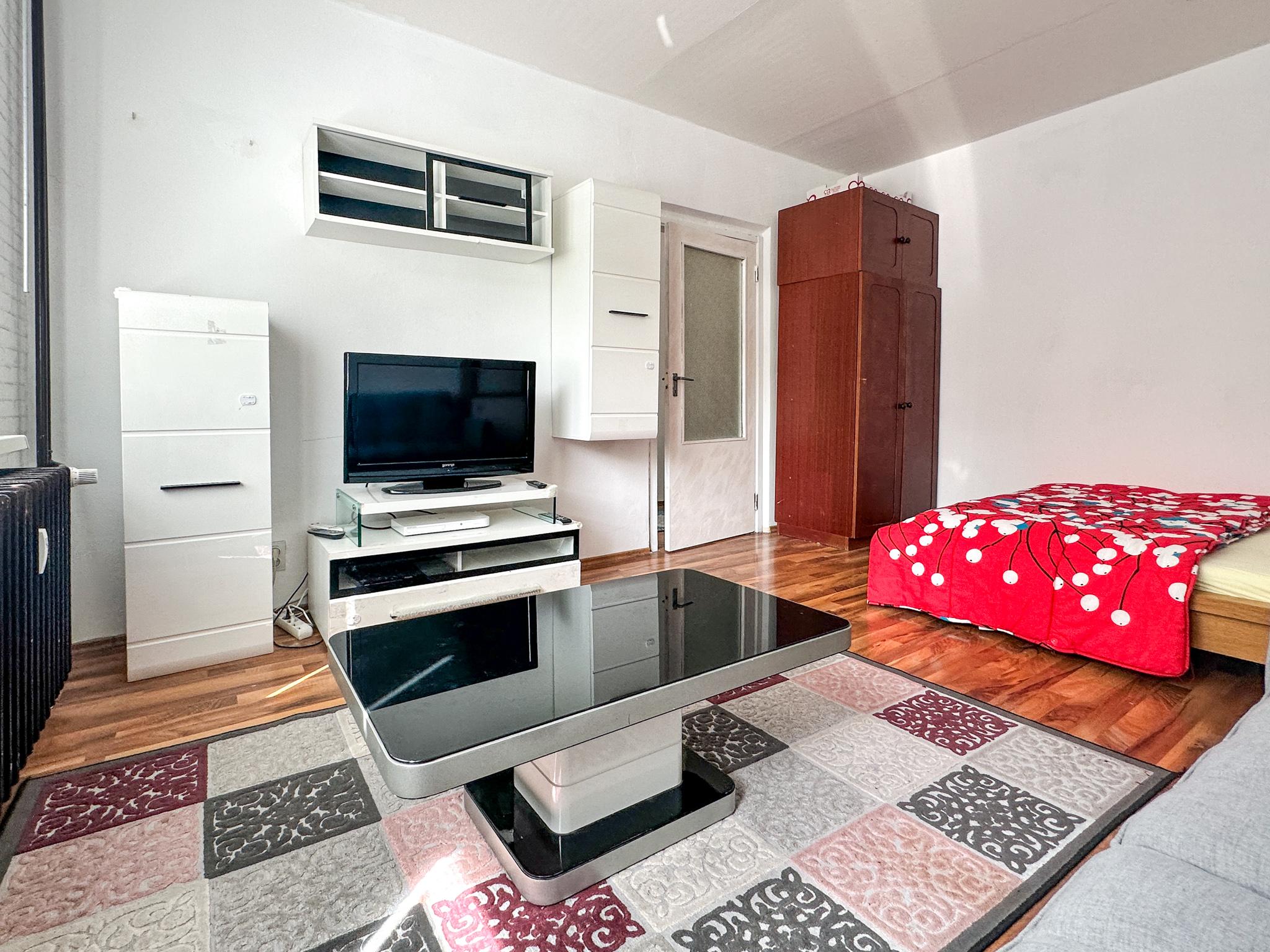 Prenájom 1-izbového bytu, Banská Štiavnica, ul. Dolná