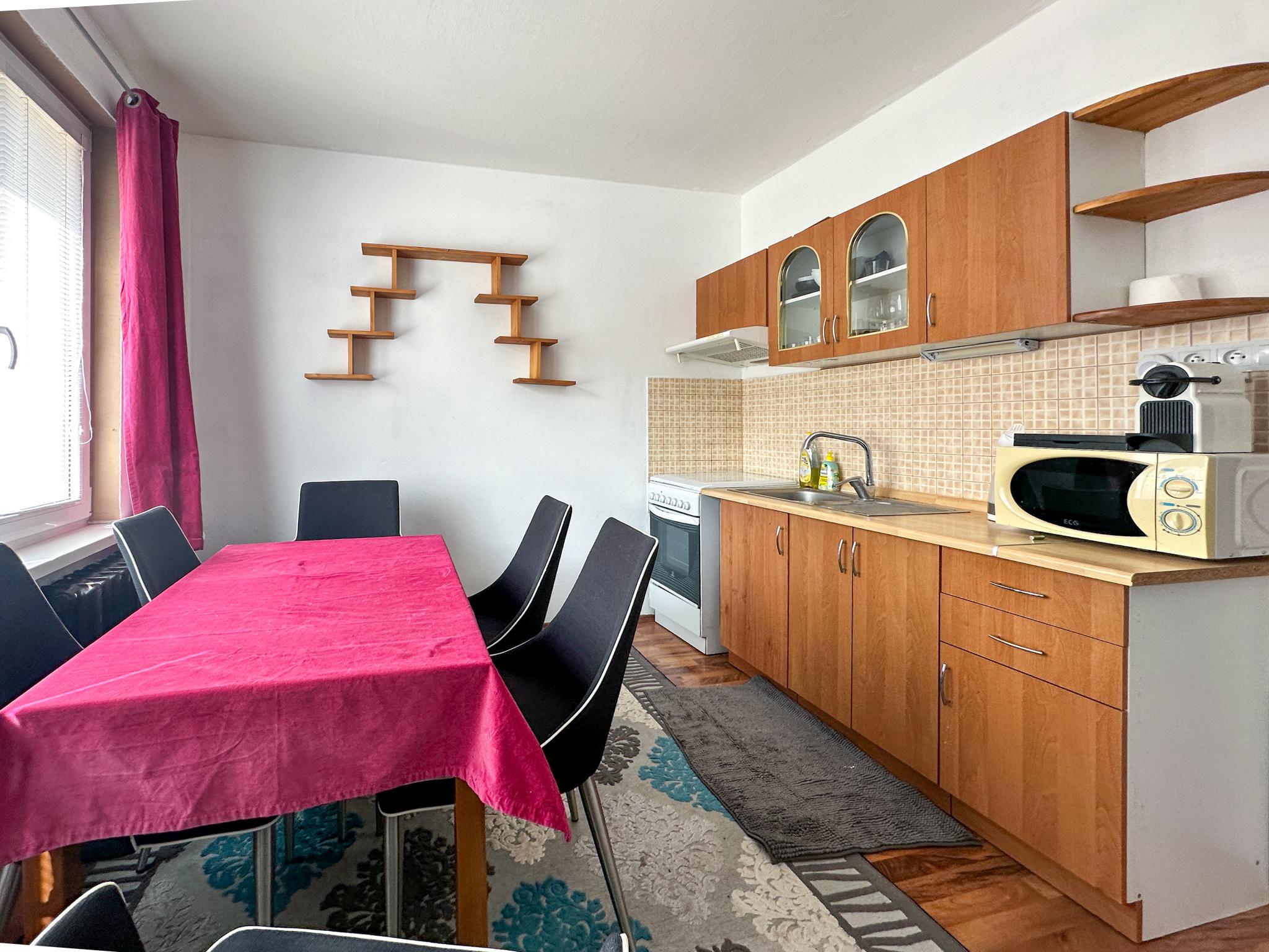 Prenájom 1-izbového bytu, Banská Štiavnica, ul. Dolná