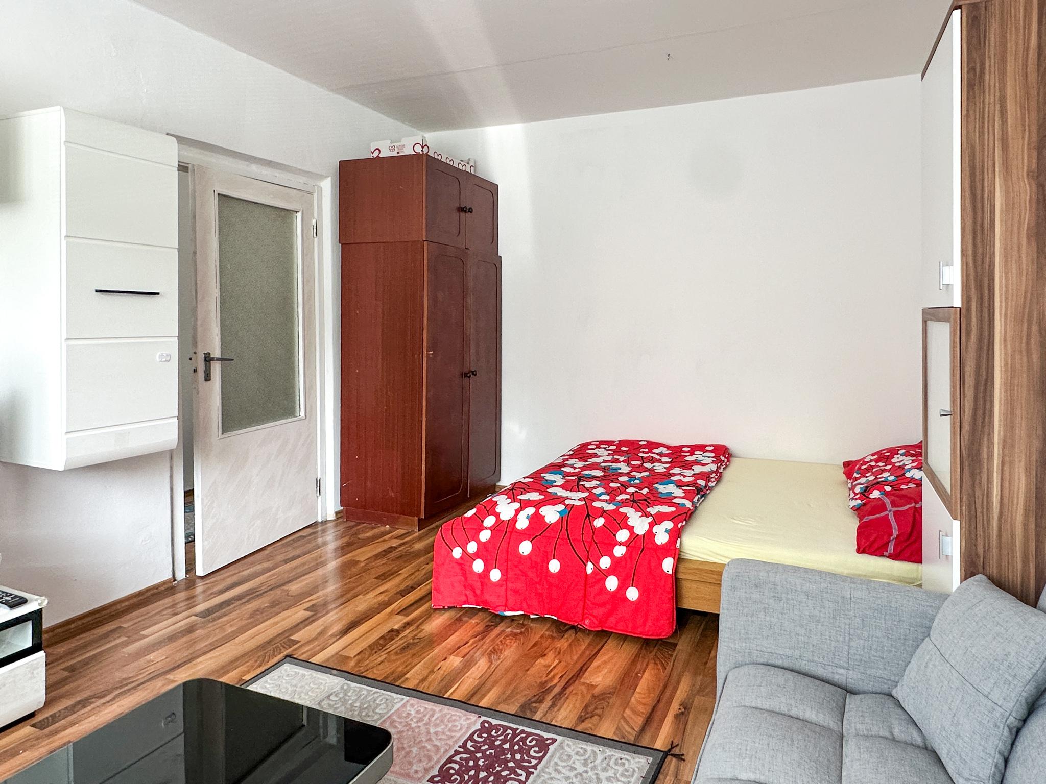 Prenájom 1-izbového bytu, Banská Štiavnica, ul. Dolná