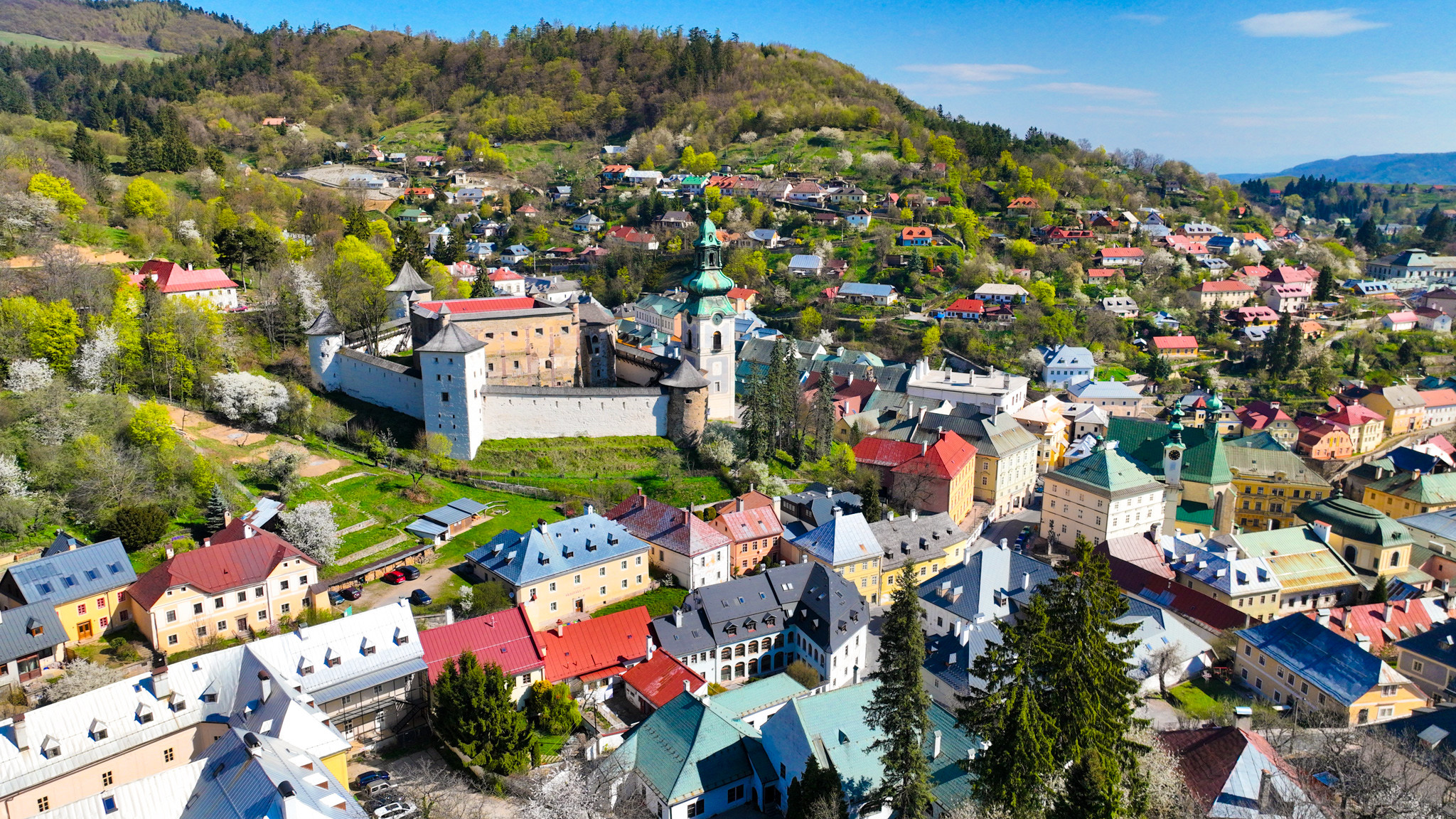 Historický rodinný dom so záhradou a parkovaním, Banská Štiavnica