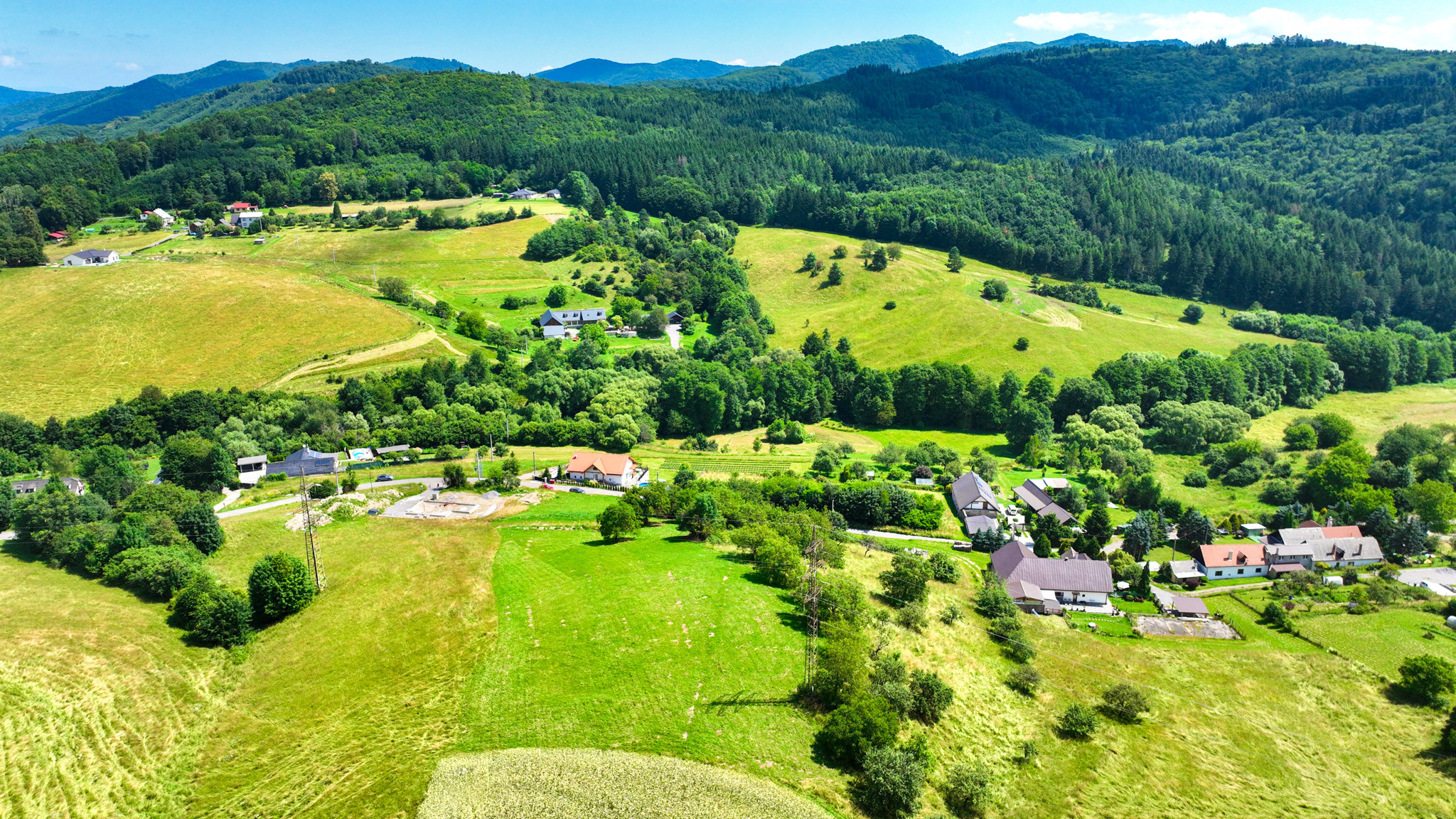Slnečný stavebný pozemok, 5956m2, Banská Štiavnica