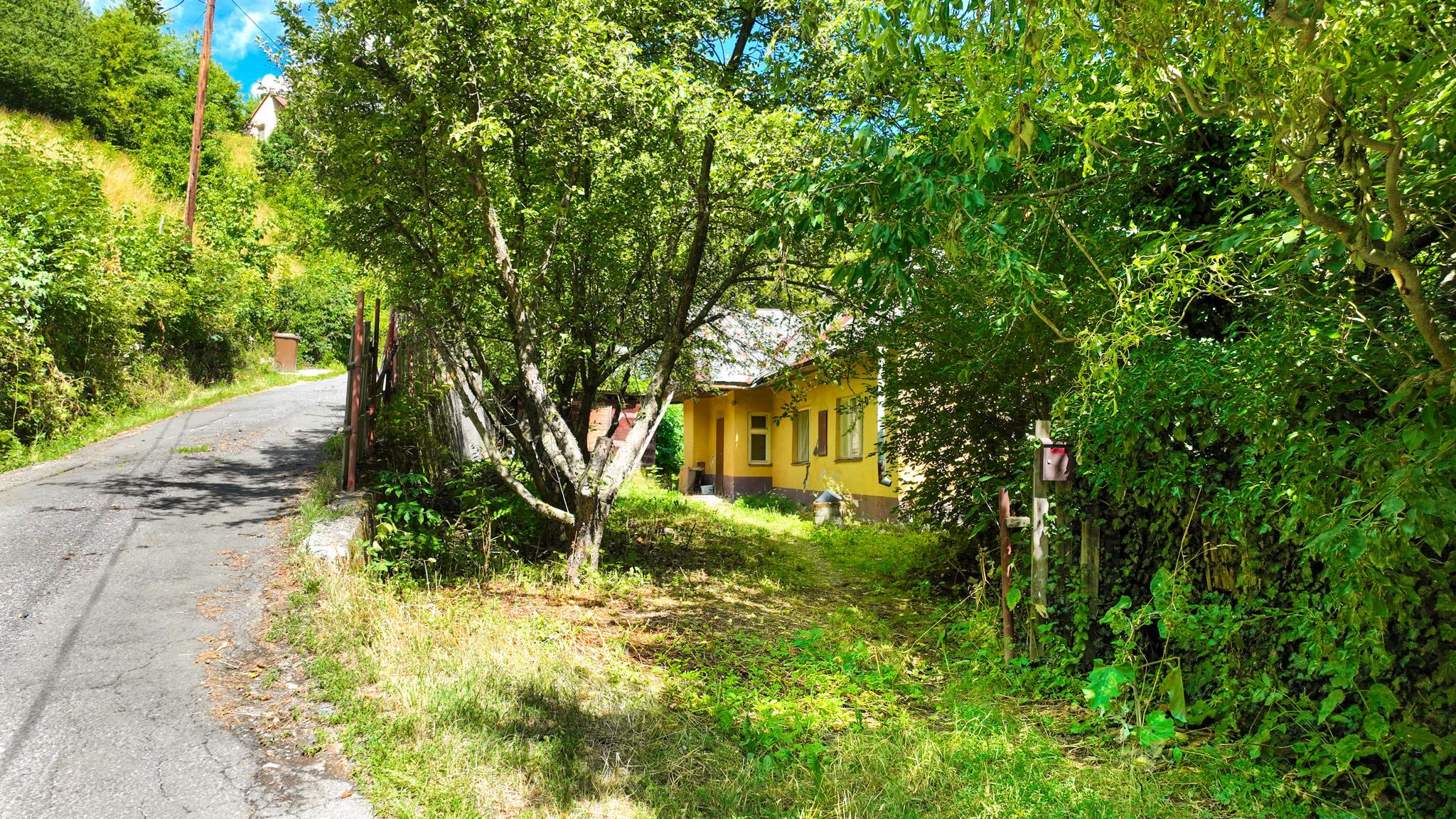 2-izbový rodinný dom v pôvodnom stave, Štiavnické Bane