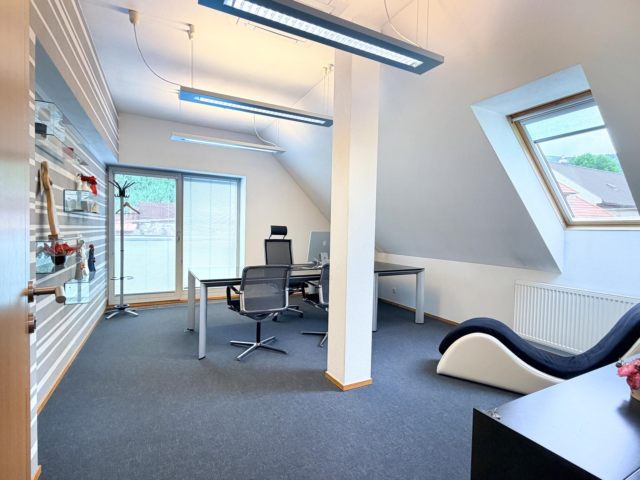 Moderné kancelárske priestory širšie centrum Banská Štiavnica