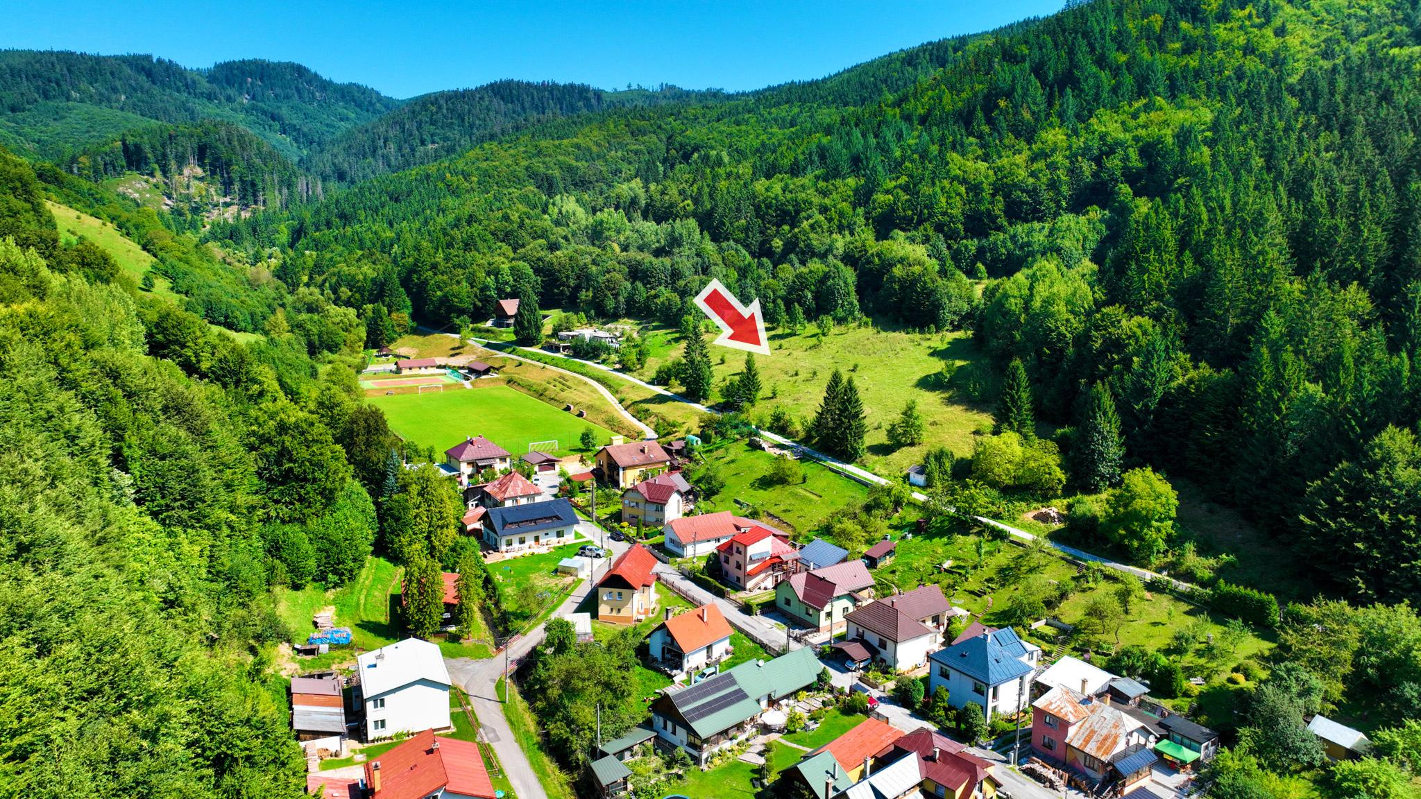 Pozemok s možnosťou stavby o veľkosti 981m2, Baláže