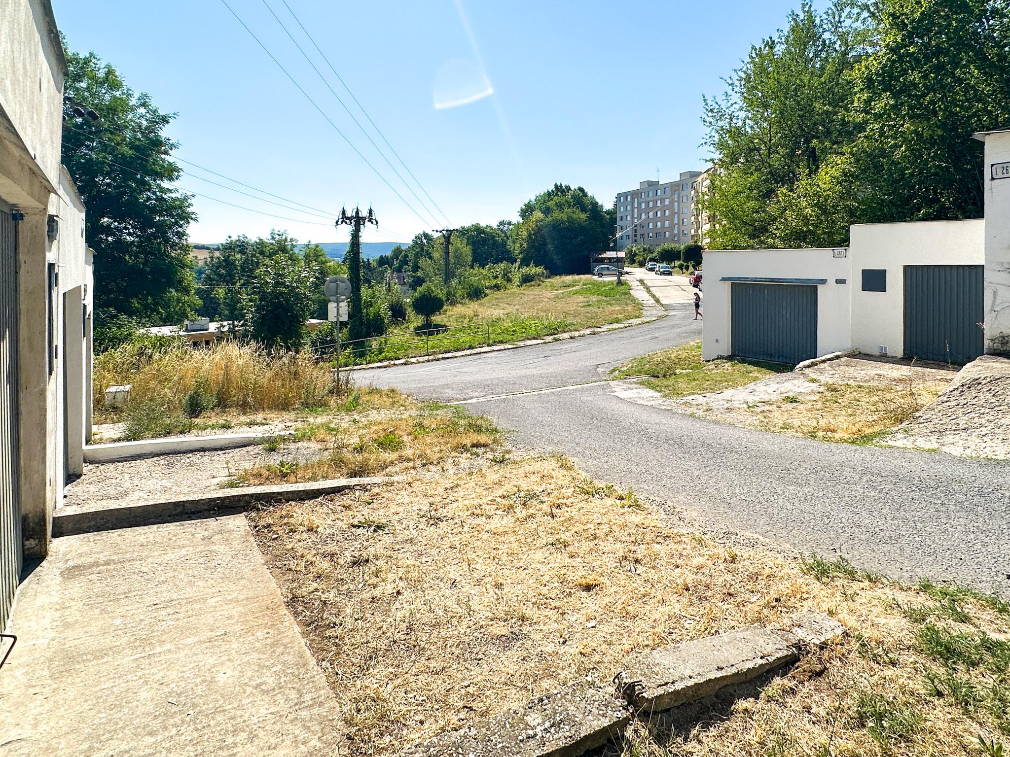Prenájom garáže s elektrinou, Banská Štiavnica