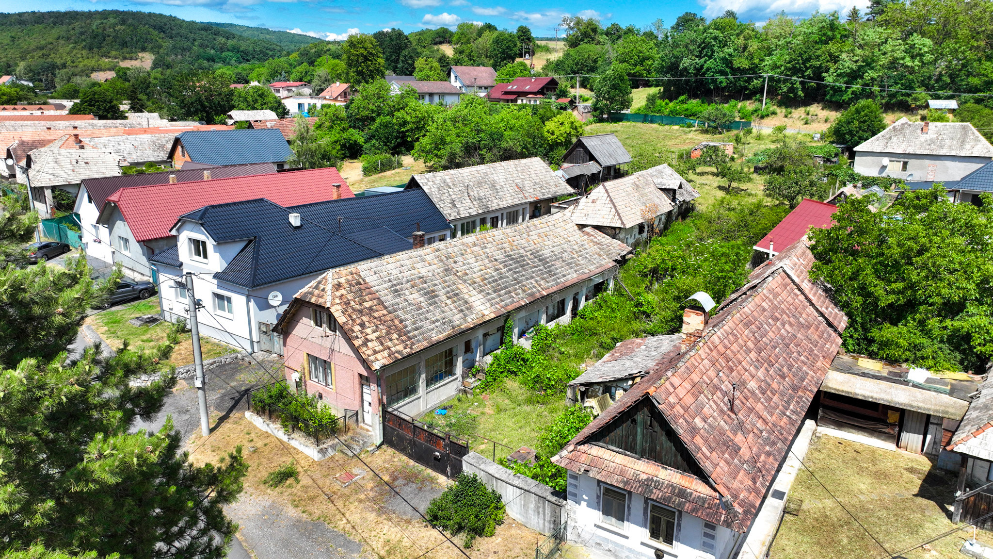 Vidiecky rodinný dom s pozemkom 950m2 Hontianske Nemce