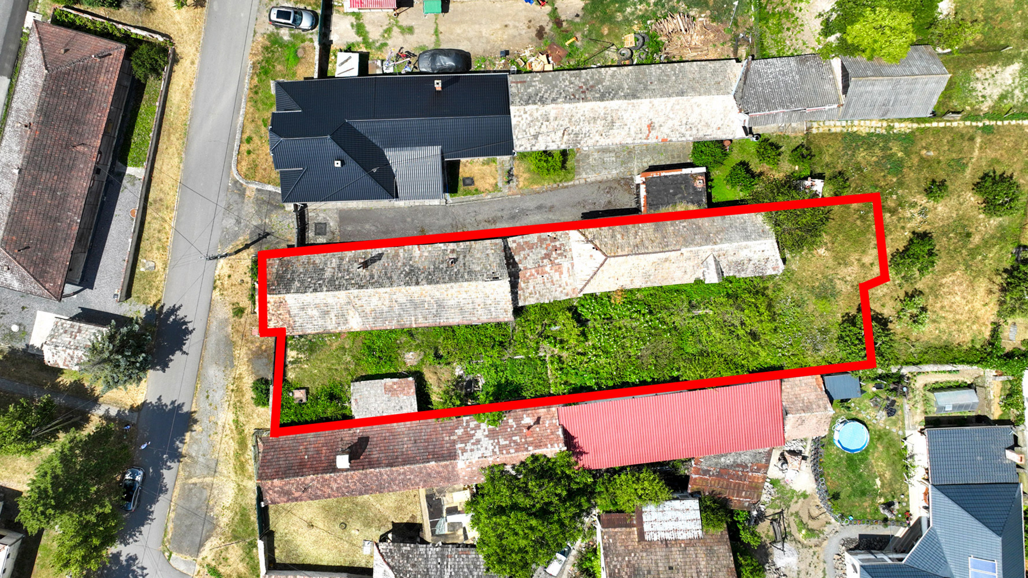Vidiecky rodinný dom s pozemkom 950m2 Hontianske Nemce