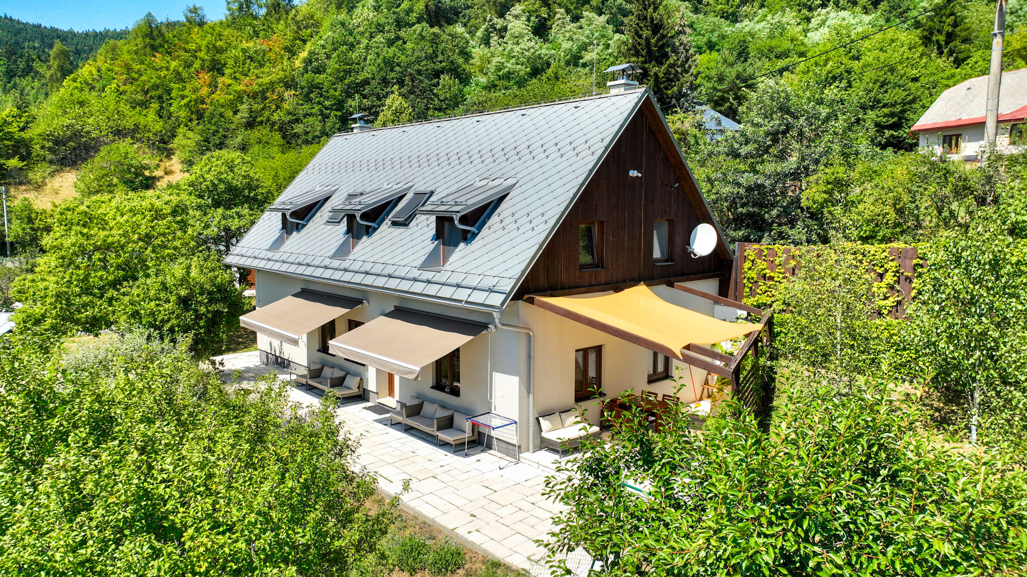 Výnimočný apartmánový areál nad tajchom Klinger, Banská Štiavnica