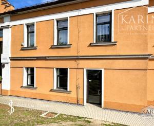 Prenájom Obchodné / Prevádzkové / Skladové priestory 98m2, Banská Štiavnica