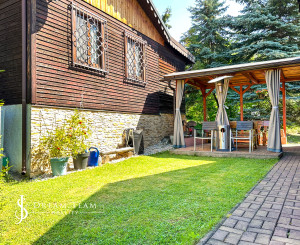 REZERVOVANÉ 4-izbová chata, 74m2, Počúvadlo Jazero - Banská Štiavnica