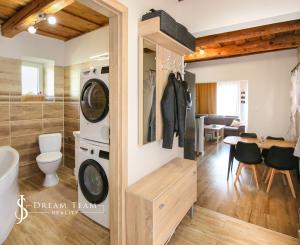 Zrekonštruovaný rodinný dom s terasou v obci Svätý Anton