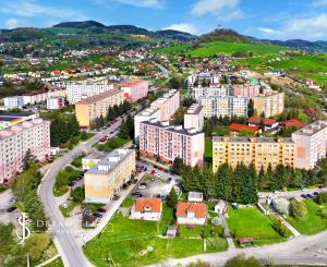 DOPYT - 3-izbový zrekonštruovaný byt Banská Štiavnica