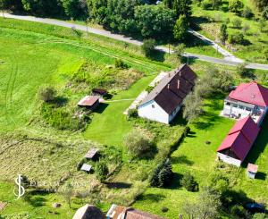 Rodinný dom so štyrmi bytovými jednotkami v obci Beluj