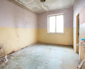 Rodinný dom so štyrmi bytovými jednotkami v obci Beluj