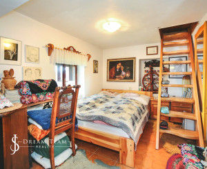 Romantická zrekonštruovaná a zariadená chalupa Malá Lehota