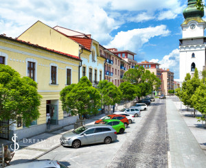 Viacúčelová historická budova 900m2 Zvolen Centrum