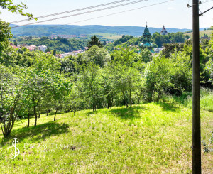 Slnečný, rekreačný pozemok 1250m2, centrum Banská Štiavnica