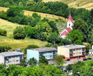 Priestranný 3-izbový byt o veľkosti 92m2 s garážou, Prenčov