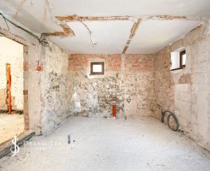 3-izbový rodinný dom s pozemkom o veľkosti 615m2, Štefultov