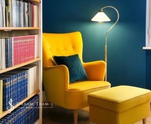 Štýlový byt s garážou a možnosťou prístavby ďalšieho bytu, centrum Banská Bystrica