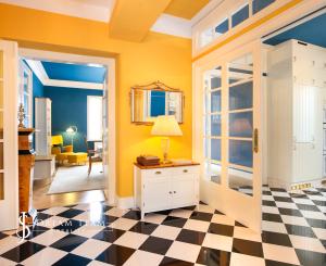 Štýlový byt s garážou a možnosťou prístavby ďalšieho bytu, centrum Banská Bystrica