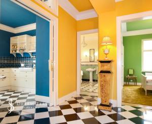 Štýlový byt s garážou a možnosťou prístavby ďalšieho bytu, centrum Banská Bystrica