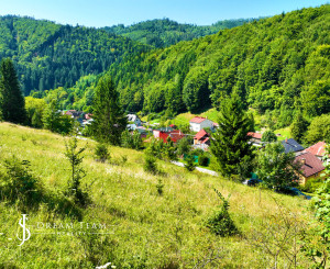 Stavebný pozemok 1550m2 v obci Baláže, Banská Bystrica