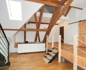 Mezonetový byt o veľkosti 50m2, centrum Banská Štiavnica