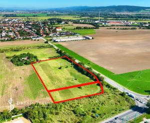 18 500m2 pozemok pre výstavbu rodinných domov, Leopoldov