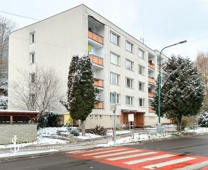 Prenájom 2-izbového bytu, Banská Štiavnica – Križovatka