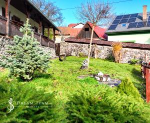 Romantická zrekonštruovaná a zariadená chalupa Malá Lehota