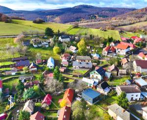 Romantická zrekonštruovaná a zariadená chalupa Malá Lehota