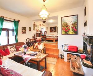 Romantická zrekonštruovaná a zariadená chalupa Malá Lehota