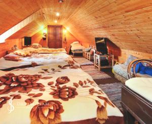 Romantická zrekonštruovaná a zariadená chalupa Malá Lehota