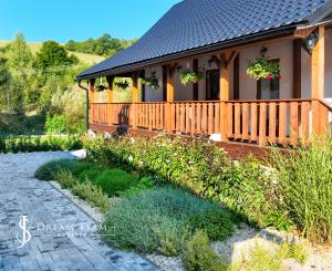 Zrekonštruovaný rodinný dom s terasou v obci Svätý Anton