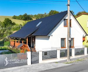 Zrekonštruovaný rodinný dom s terasou v obci Svätý Anton