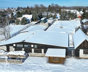 Zabehnutá menšia farma s pozemkom 3800m2 Želiezovce