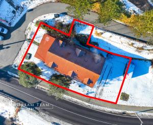 Zabehnutý penzión v obci Svätý Anton, okr. Banská Štiavnica