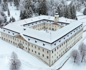 Zabehnutý penzión v obci Svätý Anton, okr. Banská Štiavnica